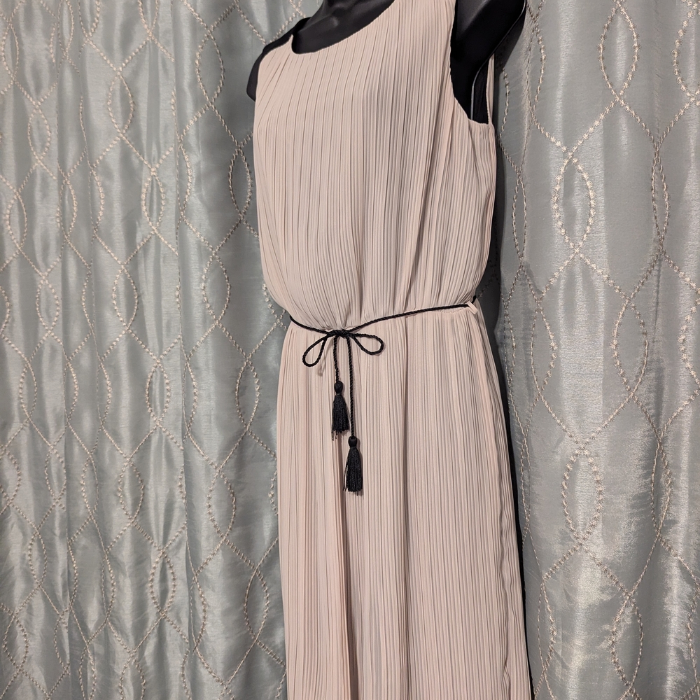 54. Jennifer Lopez Beige Dress - Small - Picture 1 of 5